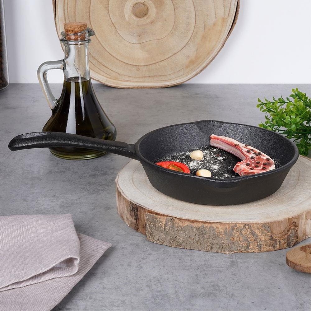 Cast Iron Pan for Gas Induction Grill Fireplace To Oven Plate 16 Cm