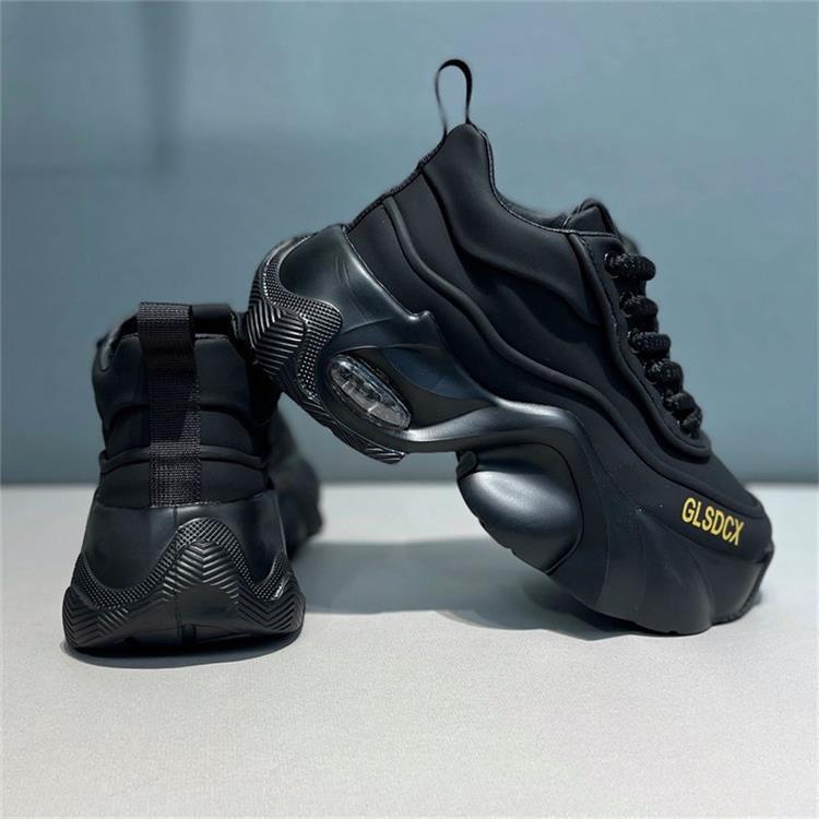 2024 Spring & Fall Men's Trendy Thick Sole Leather Sneakers - Non-slip & Wear-resistant.