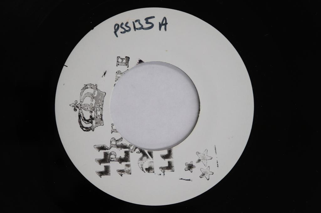 7inch Record PHILLIP FULLWOOD - Love Everyone / Thanks & Praises PSS135 NOT ON LABEL/ P 2018 UK Reggae, Ska & Dub Used