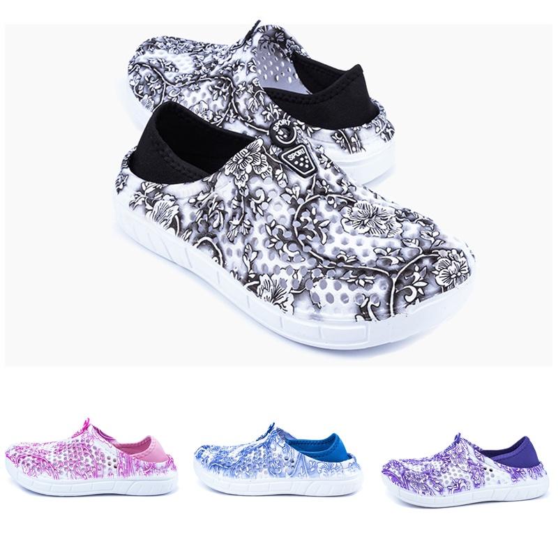 Lightweight Women's Summer Beach Sandals With Non-slip Massage Soles For Comfort