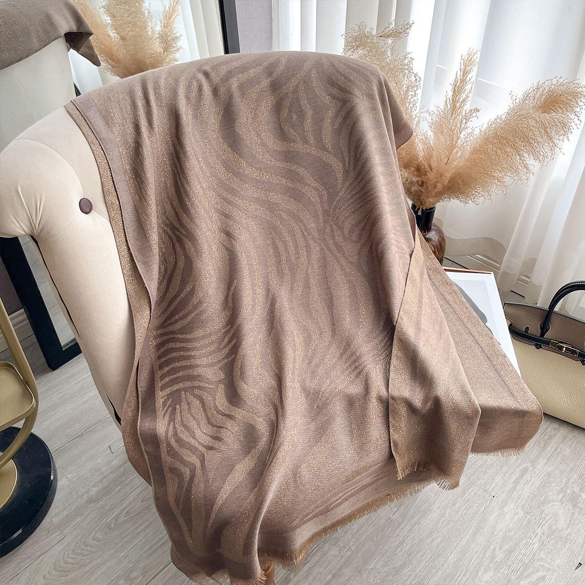 

Тонкий шарф из искусственного кашемира с леопардовым принтом, женский, с золотой нитью, легкая роскошь, универсальная шаль, плед для кондиционера, легкая роскошная простая шаль 185*65 тёмно-рыжий