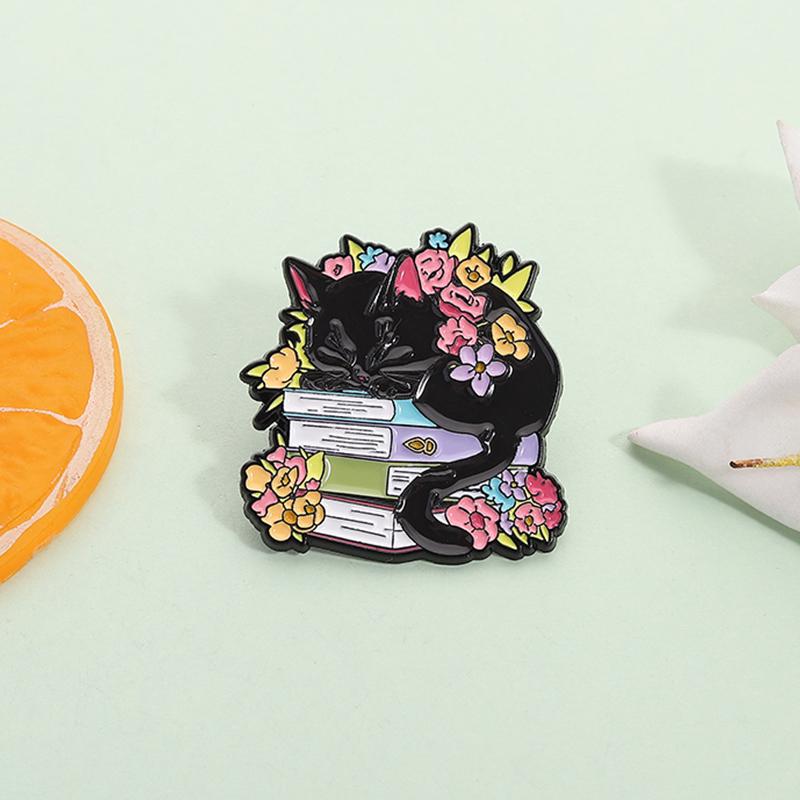 Sleeping Cat on Books Enamel Pin Cute Black Cat Reading Floral Book Lover Brooch Lapel Backpack Badge Jewelry Gift for Friends