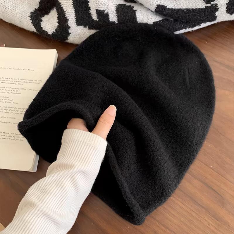 Solid Color Cold Hat Internet Celebrity Hat Women's Autumn and Winter Plush Knitted Face Small Pile Hat Big Head Circumference Bag Head Hat