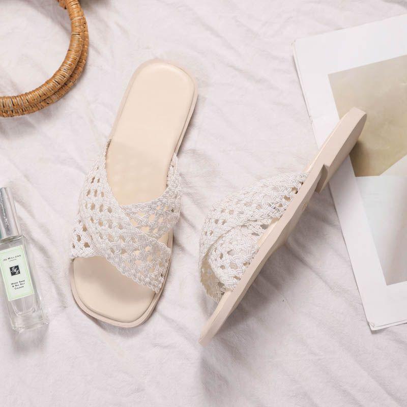 Woven Flat-bottomed Crossed French Holiday Cool Slippers Women's Summer Wear Fashion 2025 New Seaside Beach Shoes