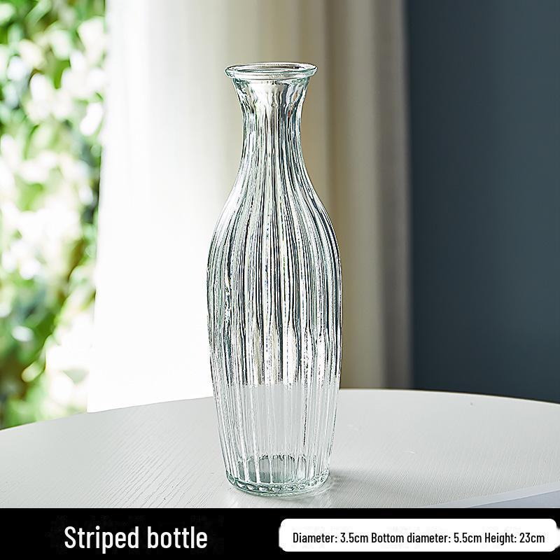 

Проста скляна ваза для свіжих або сухих квітів - ідеально підходить для декору вітальні або офісу Standard