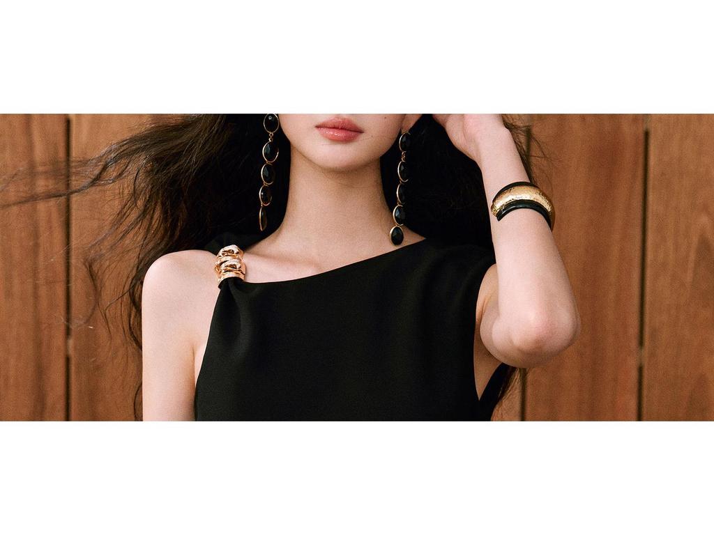 Pre-Sale Micro-Elastic Twill Dress with Metal Inlay and Asymmetric Ruched Waist