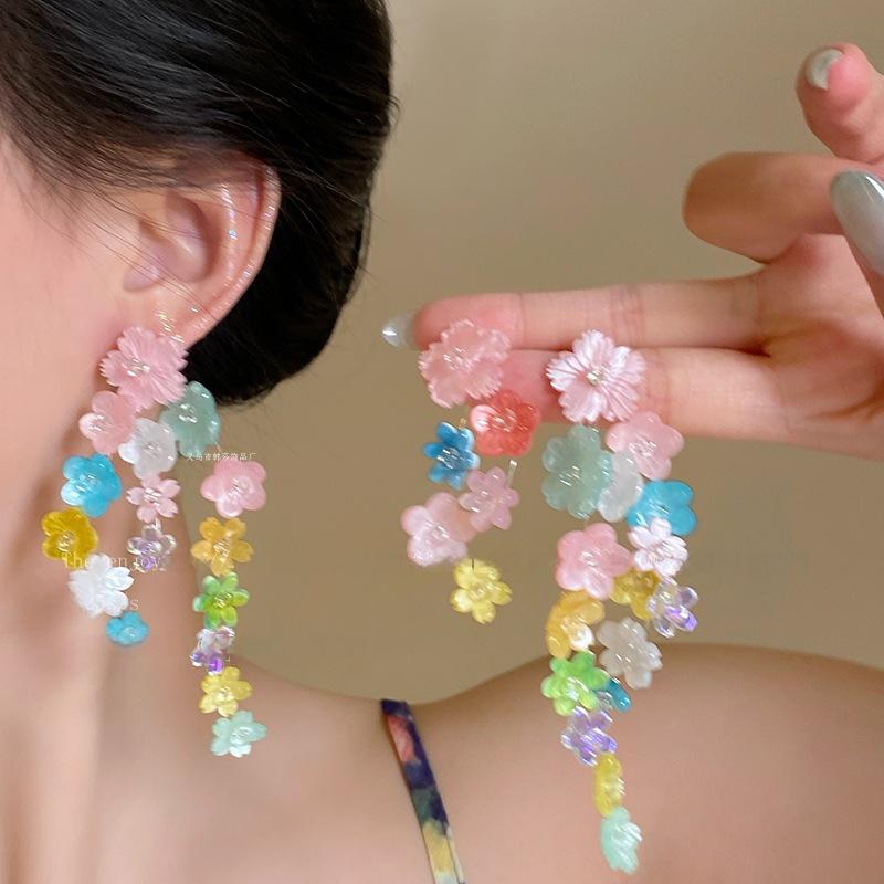 Dopamine Floral Shell Earrings: Colorful, Unique, Exaggerated Drops for Women - Perfect Spring Accessory.