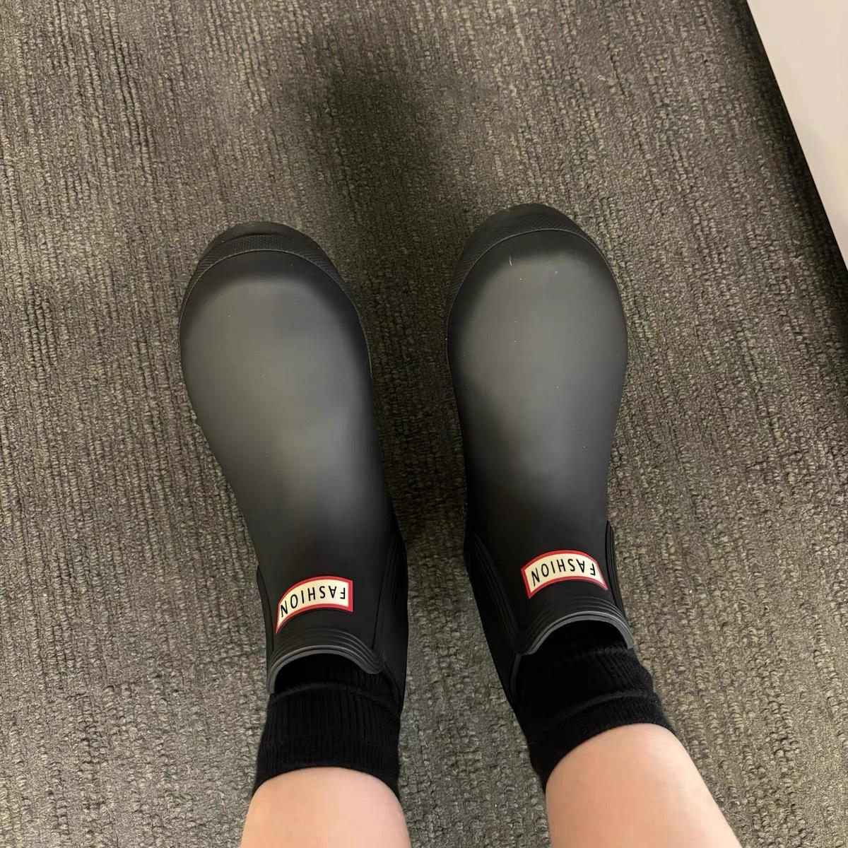 

British leather thick-soled Chelsea boots women s elastic Martin boots heightening short boots ankle boots thin boots 40 чёрный