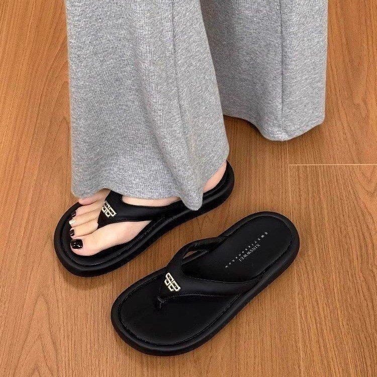 Island Holiday~ Thick-soled Flip-flops Korean Version of Casual Versatile Slippers 2025 Summer New Sandals