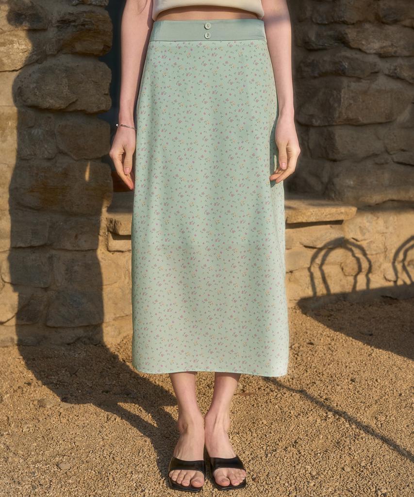 Syeliobeu Camellia Long Skirt - Green