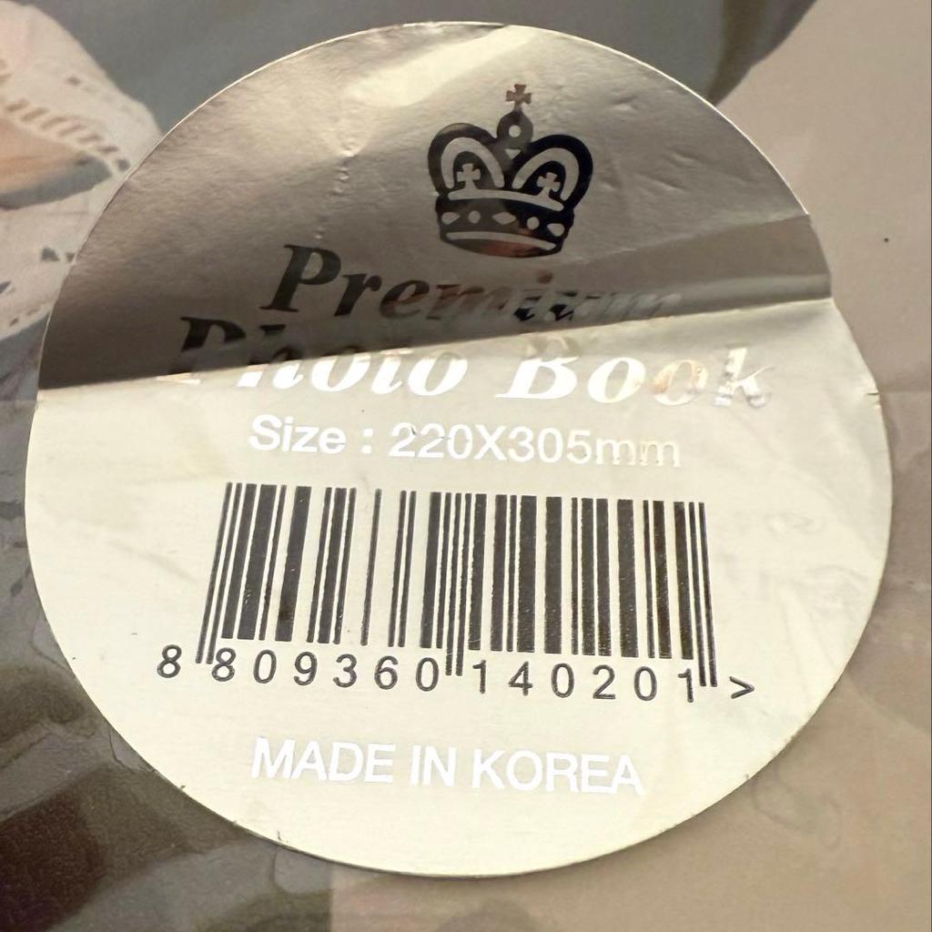 [USED] TWICE Sana Premium Photobook Daehan