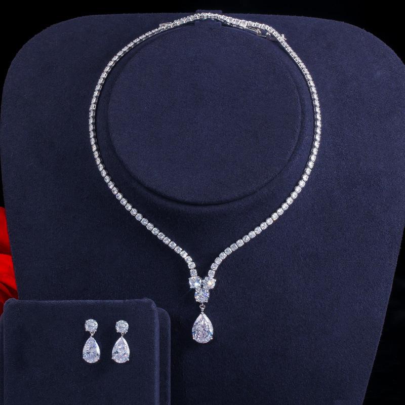 

Wind Necklace Earrings Two-Piece Bridal Wedding Party Dress Dinner Wedding Accessories Set Chain