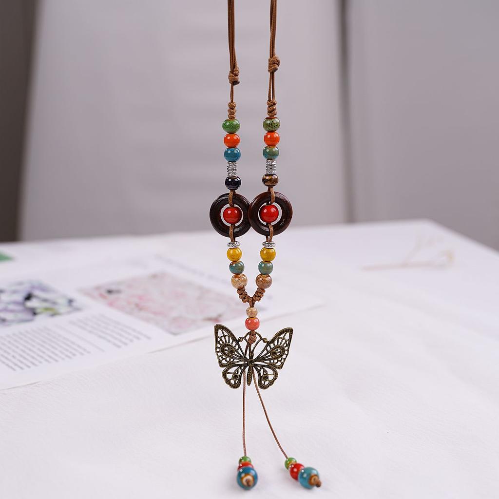 Factory direct sales ceramic necklace does not fade light luxury niche sweater necklace