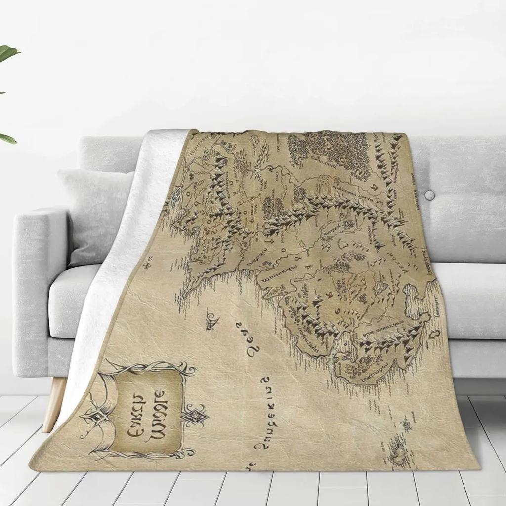 Middle Earth Map Velvet Throw Blanket Retro World Design Lightweight Quilt for Bedding Outdoor Decor