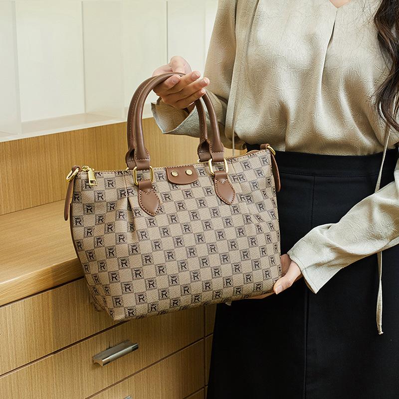 Women's Bag 2026 New Printed Shoulder Bag Vintage Versatile Fashion Handbag Crossbody Bag Dumpling Bag for Women