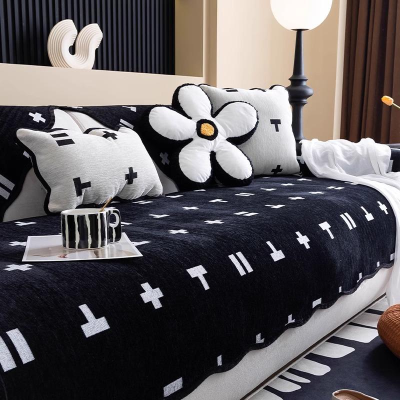 

Chenier Sofa Cushion Four Seasons Universal Non-Slip Seat Cushion New Light Luxury High-End Sofa Cover Cover Cloth 70*70cm