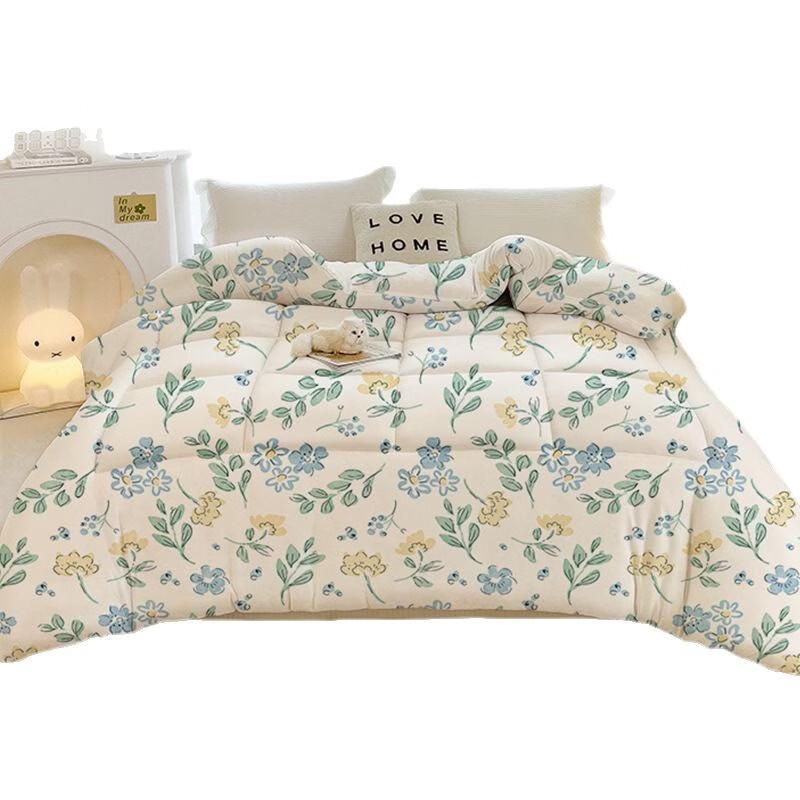 LISM Orange Rabbit All-Season Quilt