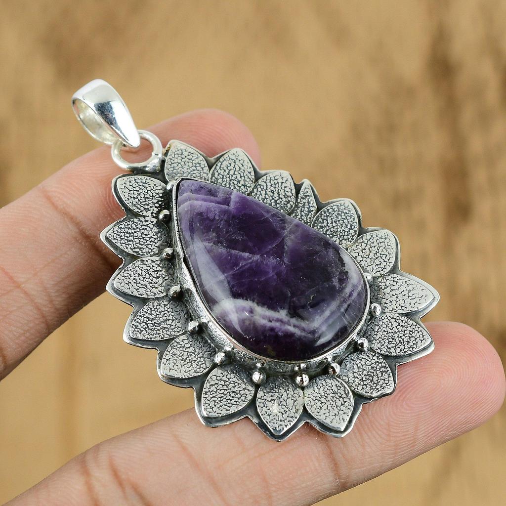 925 Sterlingsilver Naturlig Chevronametist Syster Förlovning Unikt Hänge