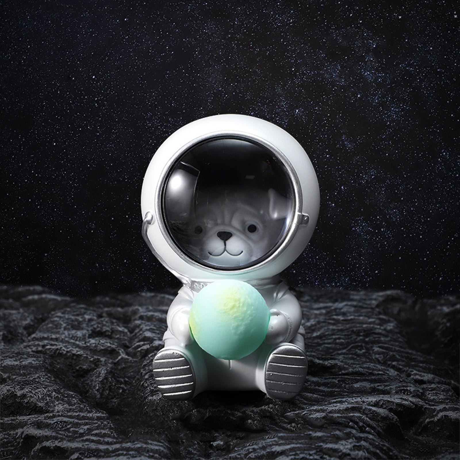 

Орнаменты Galaxy Astronaut могут освещать украшения для дома и настольные украшения