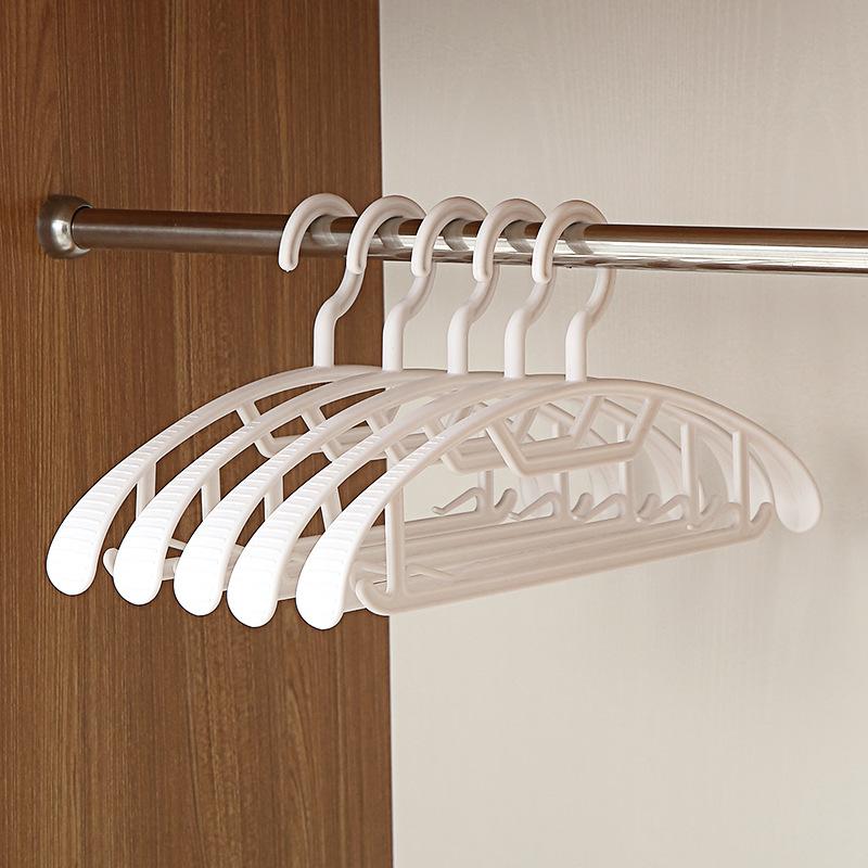 Multifunktionaler Kleiderbügel für Zuhause Breit-Schulter Abdrückfrei Mantelbügel Platzsparend Wäschehaken für Wohnheim Kleiderschrank