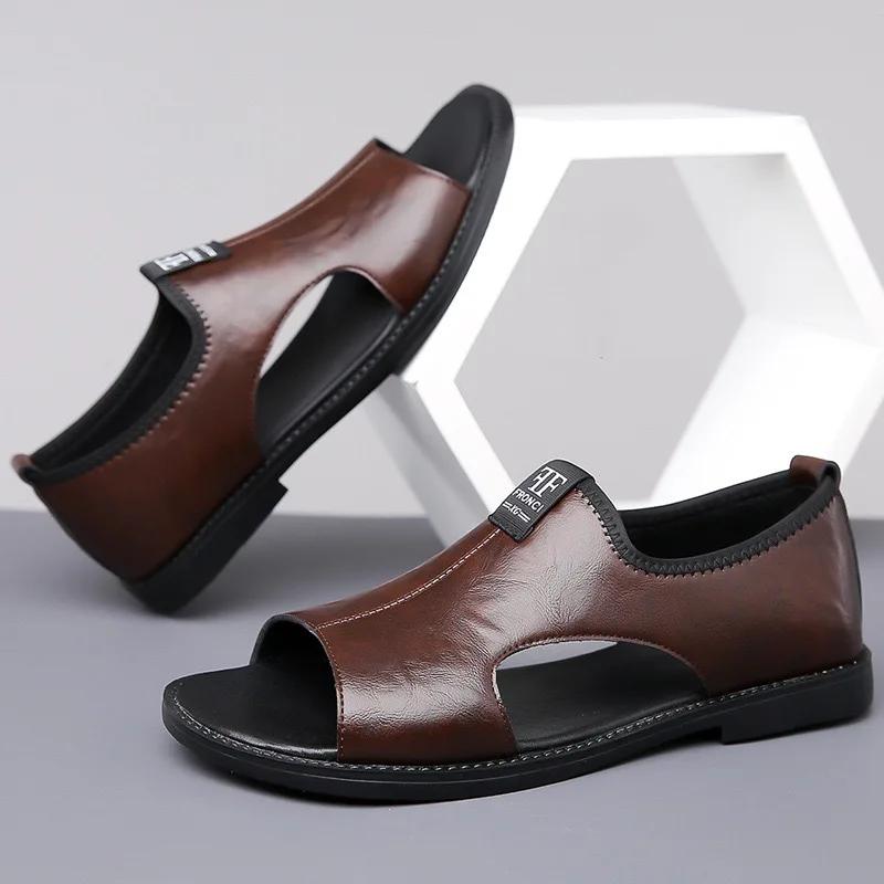Sandals for Men Hollow Out Casual Shoes Soft Sole Comfort Beach Shoes for Men New Leather Flat Sandal Designer Sandalias