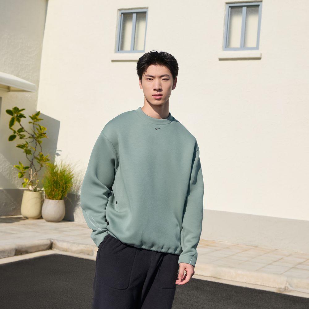Nike Sweatshirts Men s Earth Green Crew Neck Moderate S