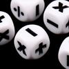 6Pcs Addition Subtraktion Multiplikation Division Symbol Würfel Betrieb Requisiten