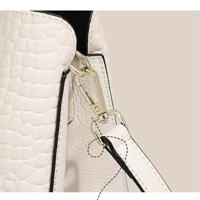 Leather women's bag shoulder bag girls' high-end sense new crocodile pattern tote bag women's versatile fashion messenger bag