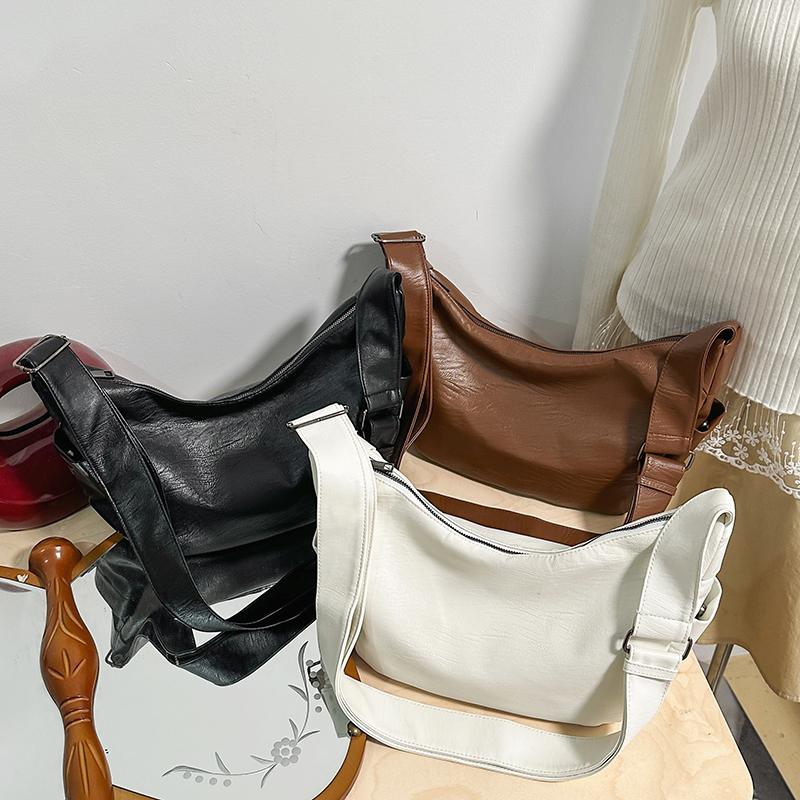 Women's Bag PU Underarm Bag Solid Color Crossbody Bag Shoulder Bag