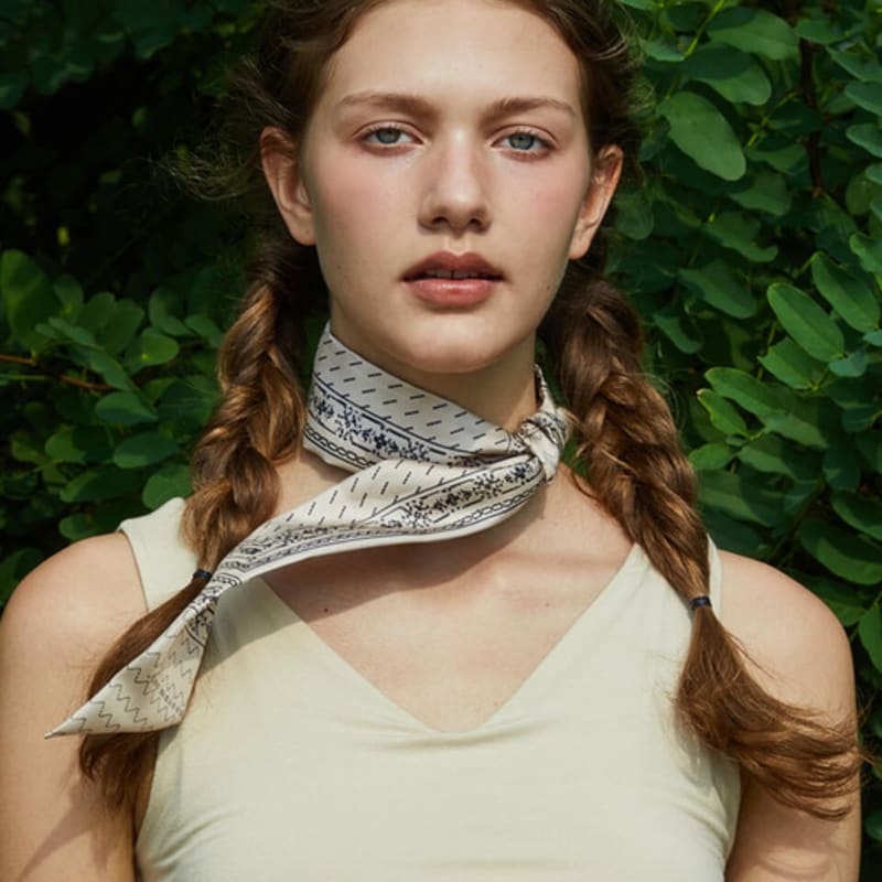 ANA MAISON Text from Ivory Twilly Silk Scarf [PMT-1427]