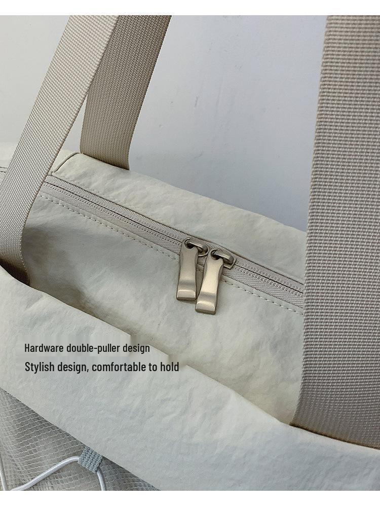 Trendy Large-Capacity Crossbody Handbag for Travel & Fitness