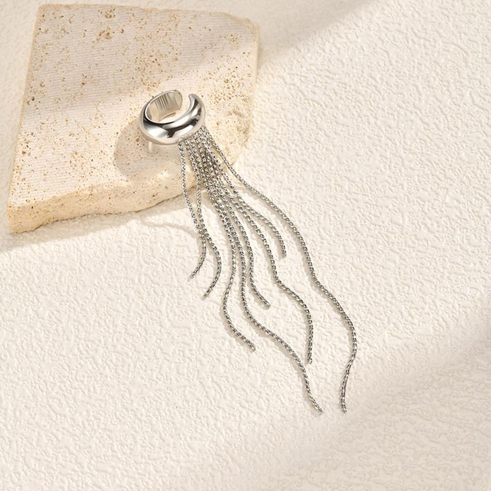 

Luxury Tassel Ear Clip for Women Stainless Steel Drop Pendant Ear Bone Clips 18K Gold Plated Jewelry 2026 New Arrival