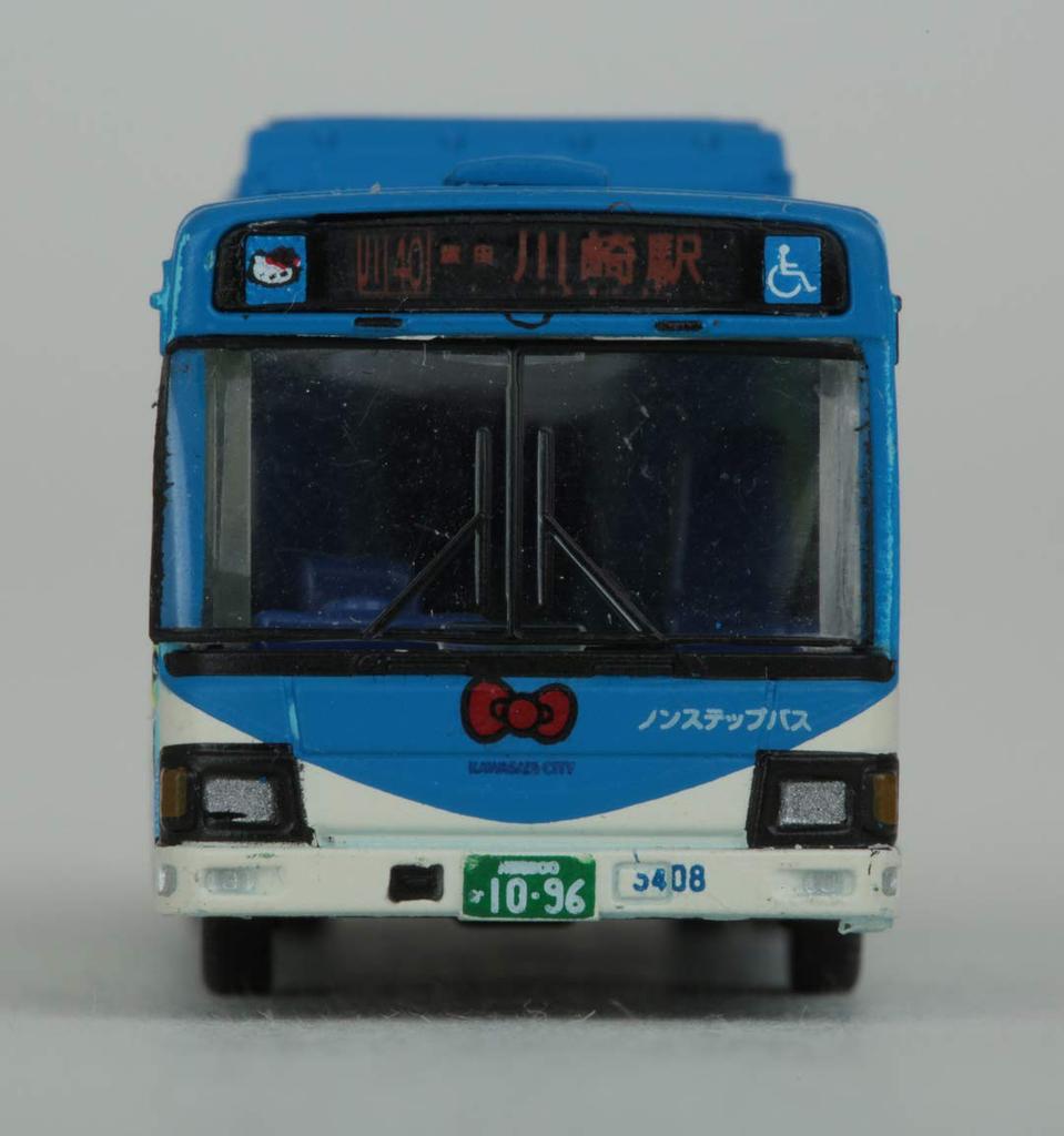 The Bus Collection Kawasaki City Transportation Bureau Kawasaki Norfin x Hello Kitty Sports Town Wrapping A Diorama Supplies production for the