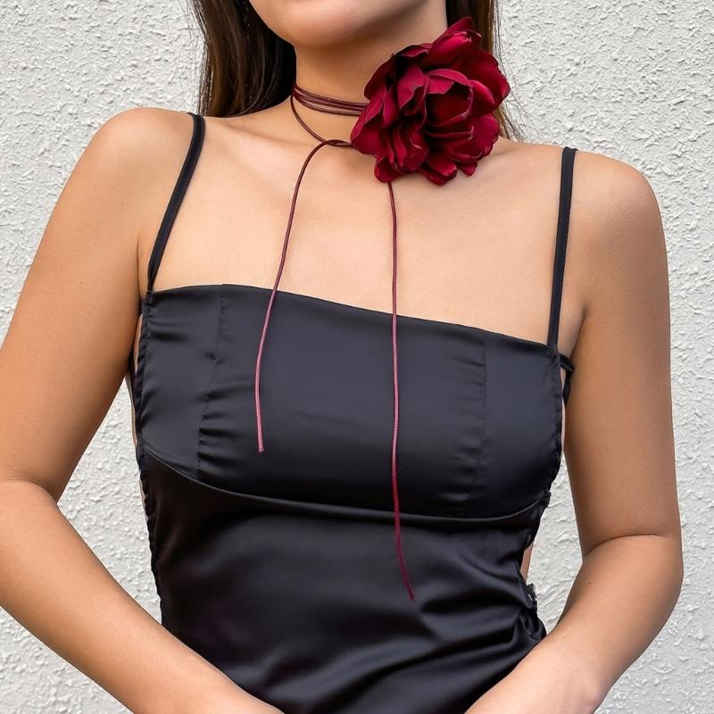 Elegant Rose Flower Clavicle Chain All-matched Necklace Women Bridal Adjustable Choker Mariage Jewelry Y2K Accessories