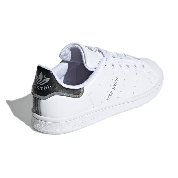 adidas Originals STAN SMITH J Leather Sports Slip Resistant Abrasion Resistant Low Top Skateboard Shoes White Black H05043