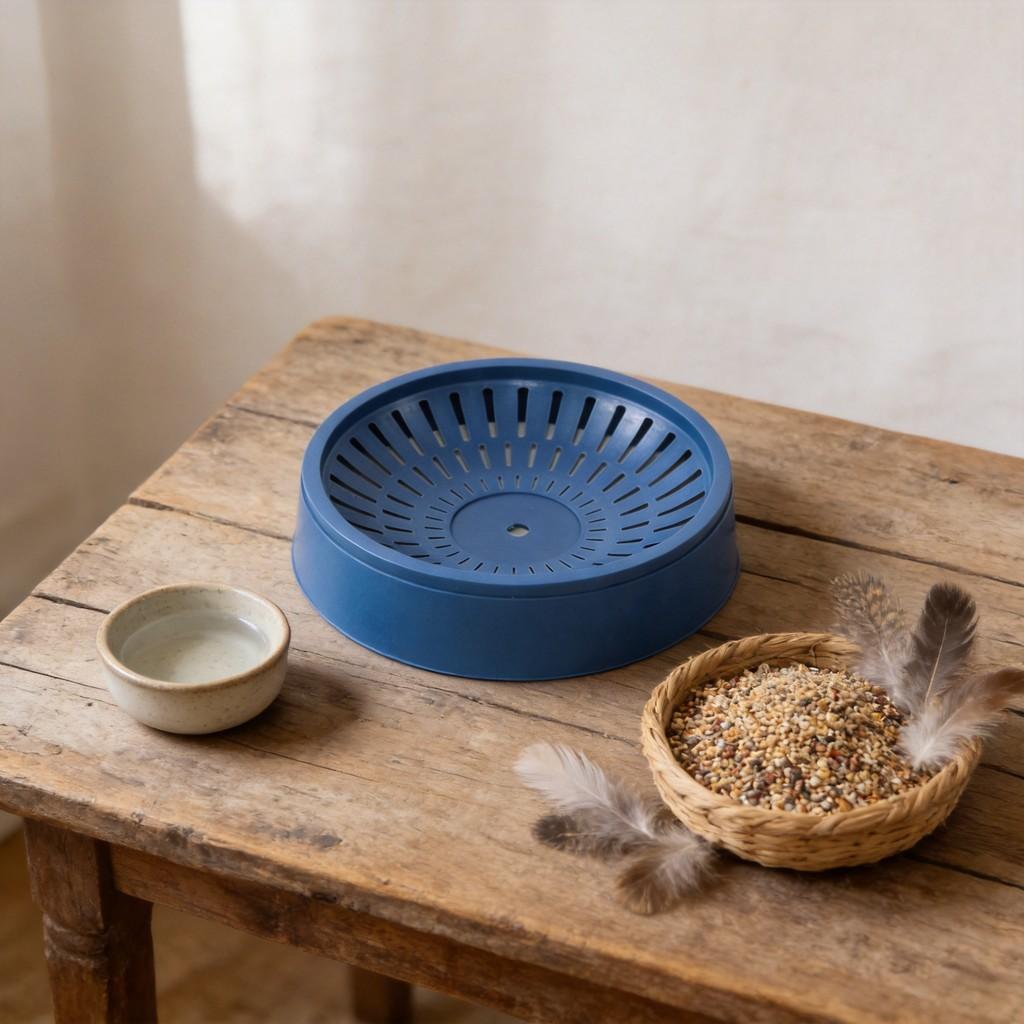 Bird Nesting Box With Plastic Incubator For Small Bird Breeding And Egg Incubation