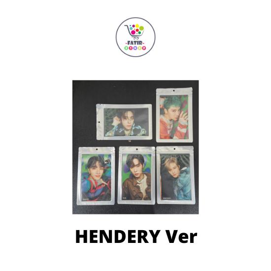 Universe MD WAYV Miracle Postcard Book