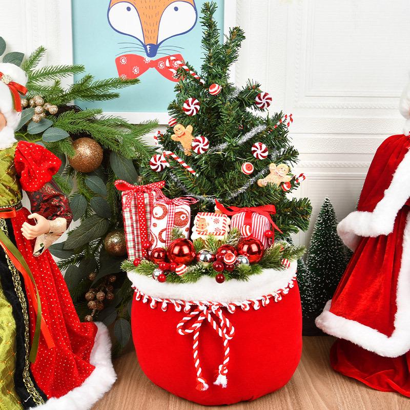 Santa Claus & Grandma Christmas Tree and Window Ornaments Decoration