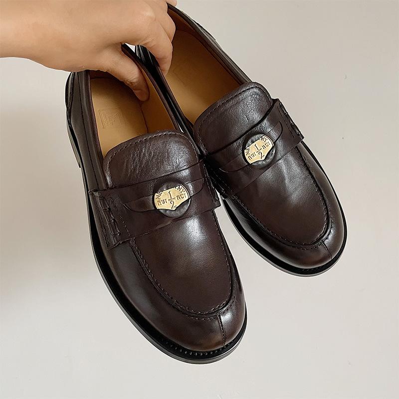 Hand-polished gold coin loafers women's British small leather shoes design sense niche retro thick heel bright leather round head single shoes