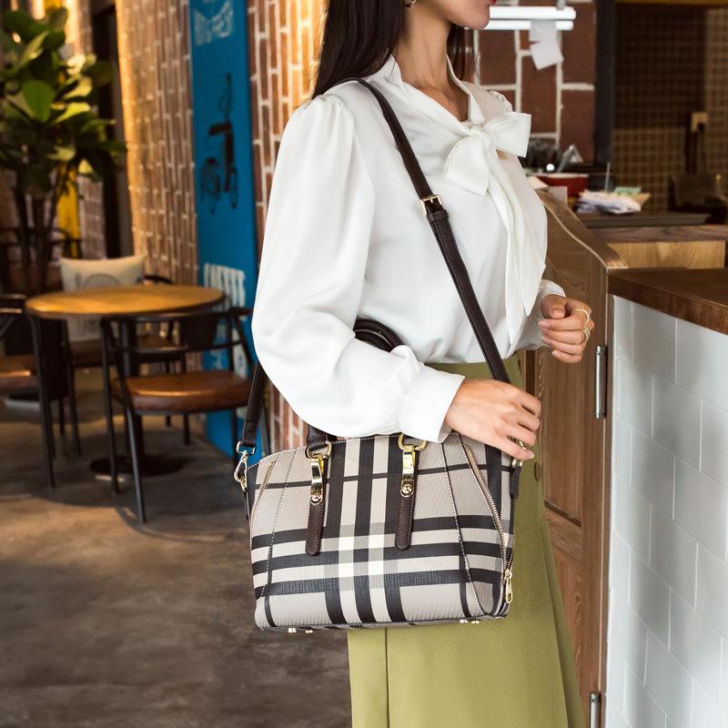 2023 New Single Shoulder Crossbody Handbag Fashion Bag Tote Handbag for Women Fashionable Gift