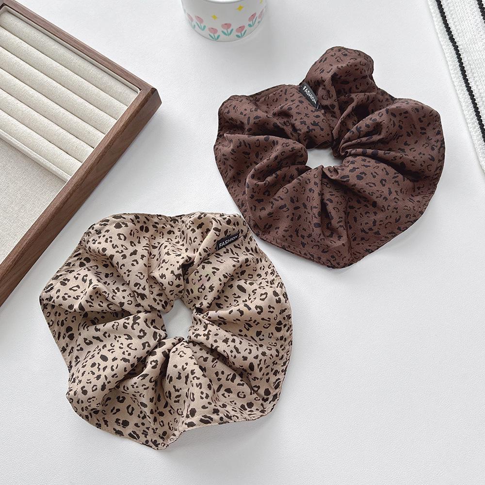 Korean Retro Leopard Print Scrunchie - High-End Hair Tie for Women
