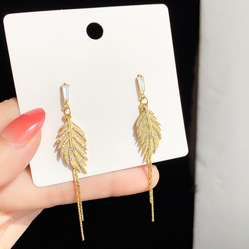 Luxury 14K Real Gold Plated Leaves Tassel Stud Earrings for Women Trending Cubic Zircon Wedding Jewelry
