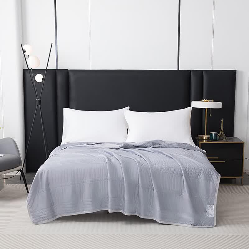 Faunen Summer Cooling Comforter
