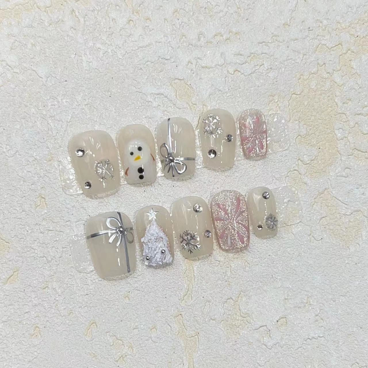

Рождественский нейл-арт Носимая броня Ручная работа Маленький аромат Фейерверки Рождественский нейл-арт Нарисованные от руки Милые Снежинки Маленький Снеговик S