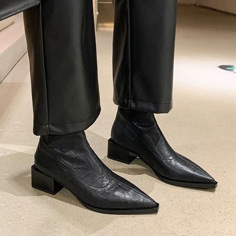 

Модные женские туфли-челси с острым носком, ботинки на среднем каблуке, оксфорды, массивные туфли, модный тренд 2024 года, зимние туфли-лодочки в стиле ретро, новые женские туфли ChaussureS 40 чёрный