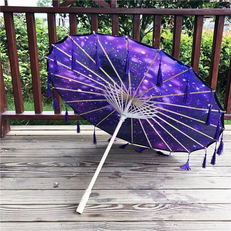 Traditional Hanfu Umbrella with Tassels for Women's Costumes and Children's Photoshoots