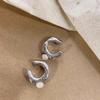 Pearl Ear Cuff: Stylish Non-Piercing Earring for Women