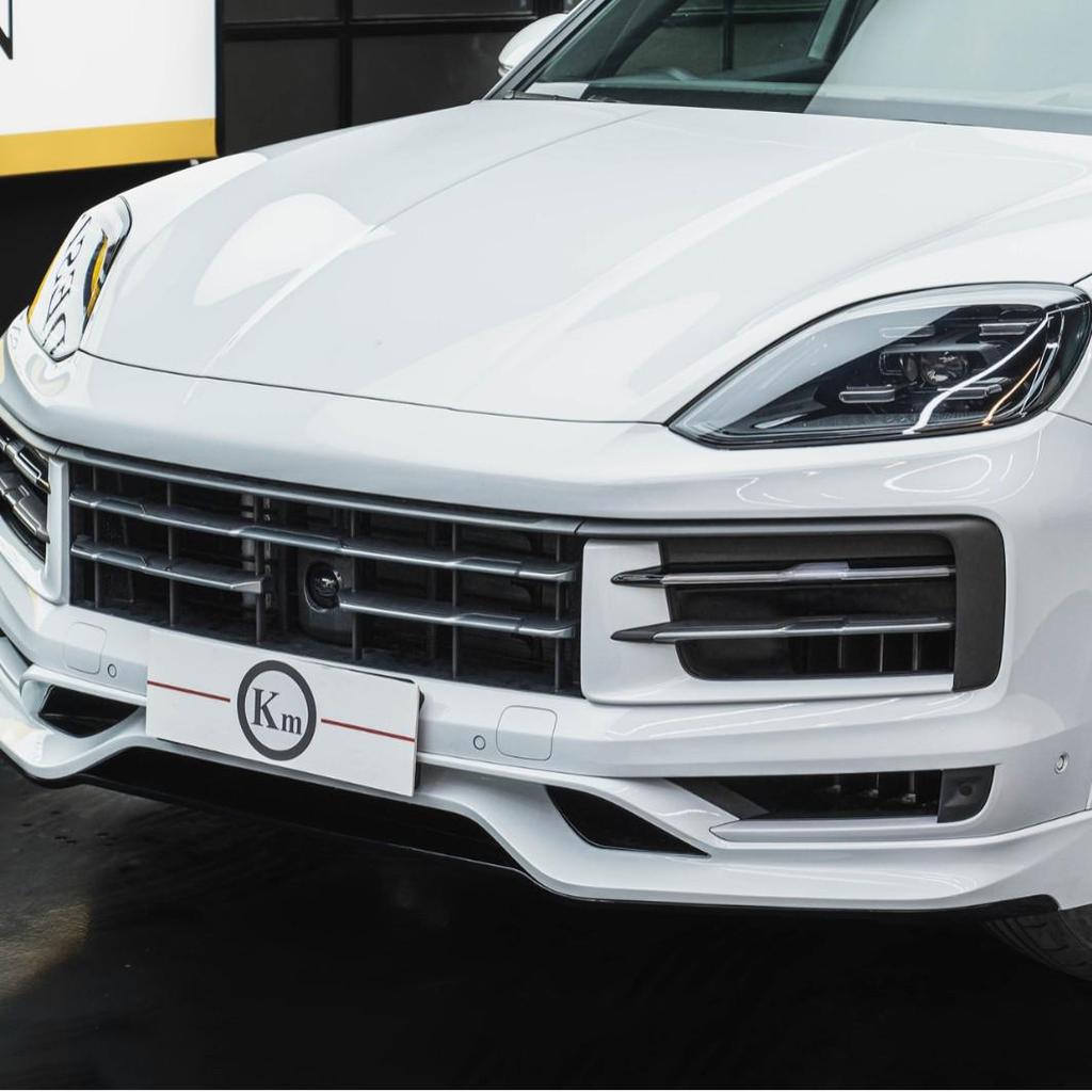 Cayenne 9Y0.2 TKT Style Body Kit: Front Lip, Side Skirts, Rear Lip (24-UP Models)