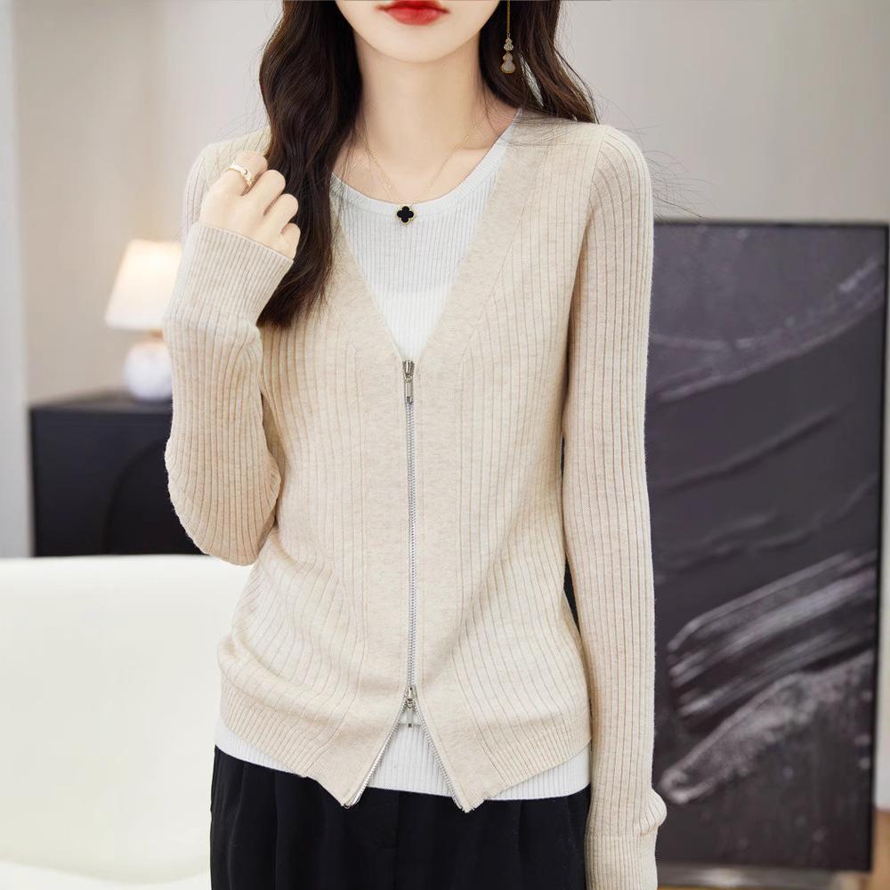 

Women s Knitted Cardigan: Early Spring 2025 Faux Two-Piece Sweater M