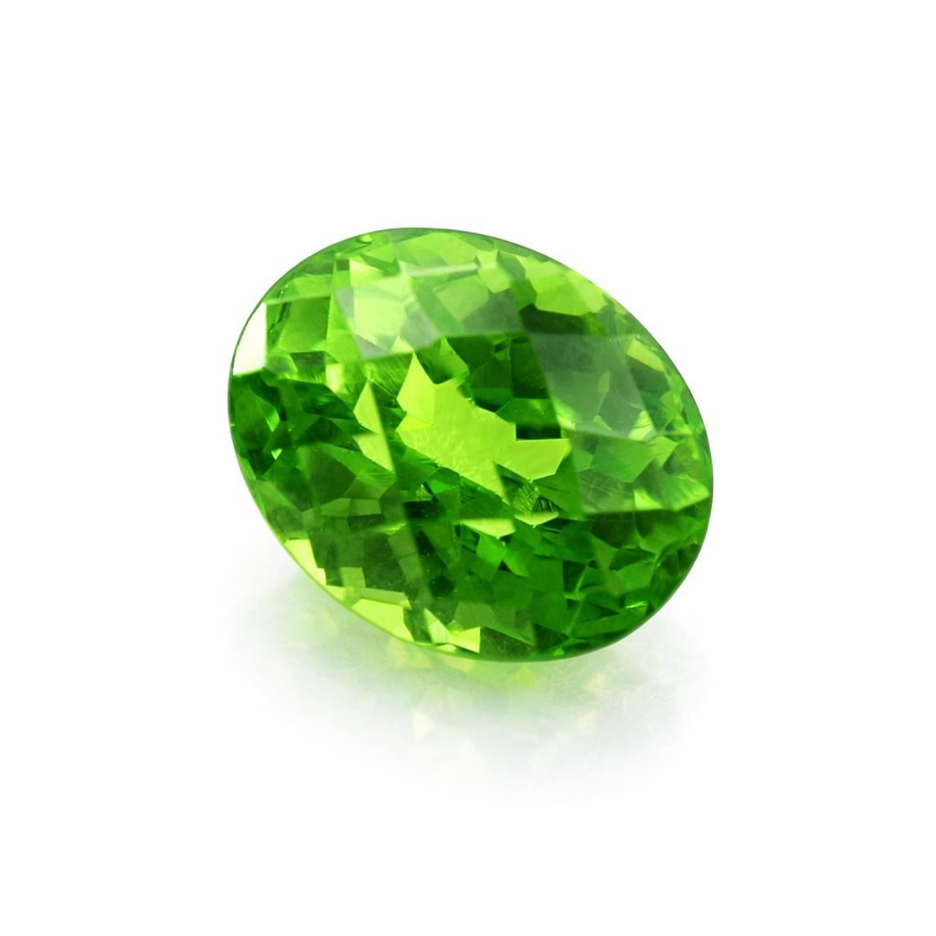 Peridoto Verde Naturale Taglio Ovale 12,10 Carati Gema Sfusa di Migliore Qualità